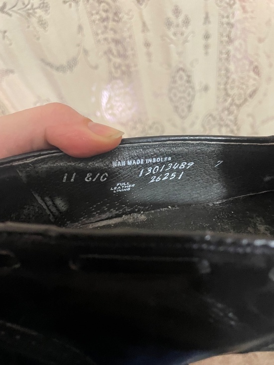 Bostonian: vintage black leather tassel wingtip loafers main image 5